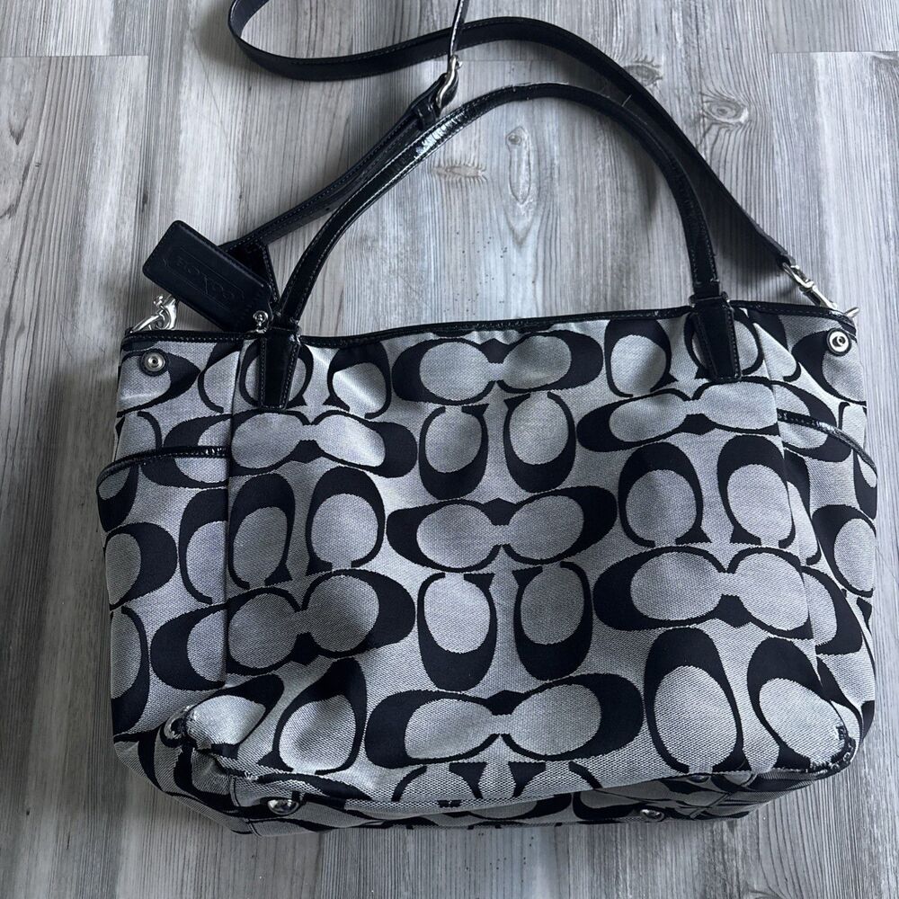 Vintage Coach Black Signature Logo Medium Tote Shoulder Bag Diaper bag Crossbody